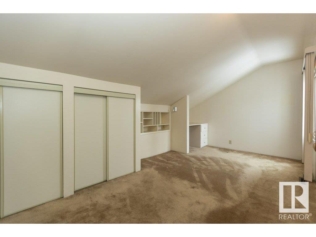 












9915 104 Street

,
Westlock,




AB
T7P 1T3

