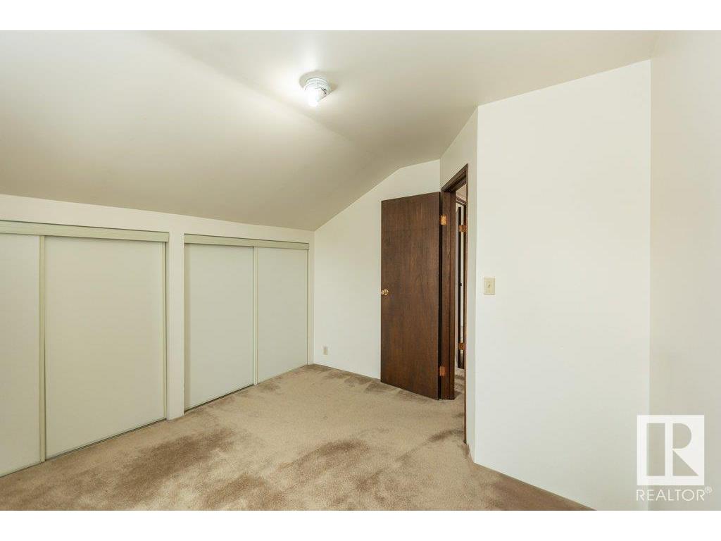 












9915 104 Street

,
Westlock,




AB
T7P 1T3

