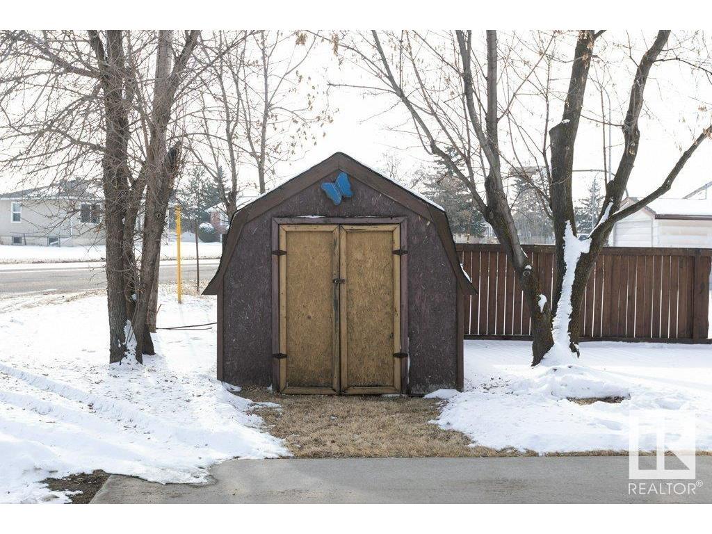 












9915 104 Street

,
Westlock,




AB
T7P 1T3

