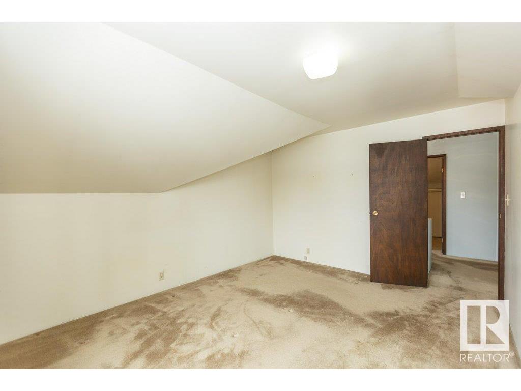 












9915 104 Street

,
Westlock,




AB
T7P 1T3

