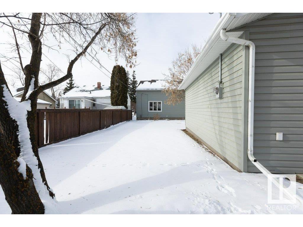 












9915 104 Street

,
Westlock,




AB
T7P 1T3

