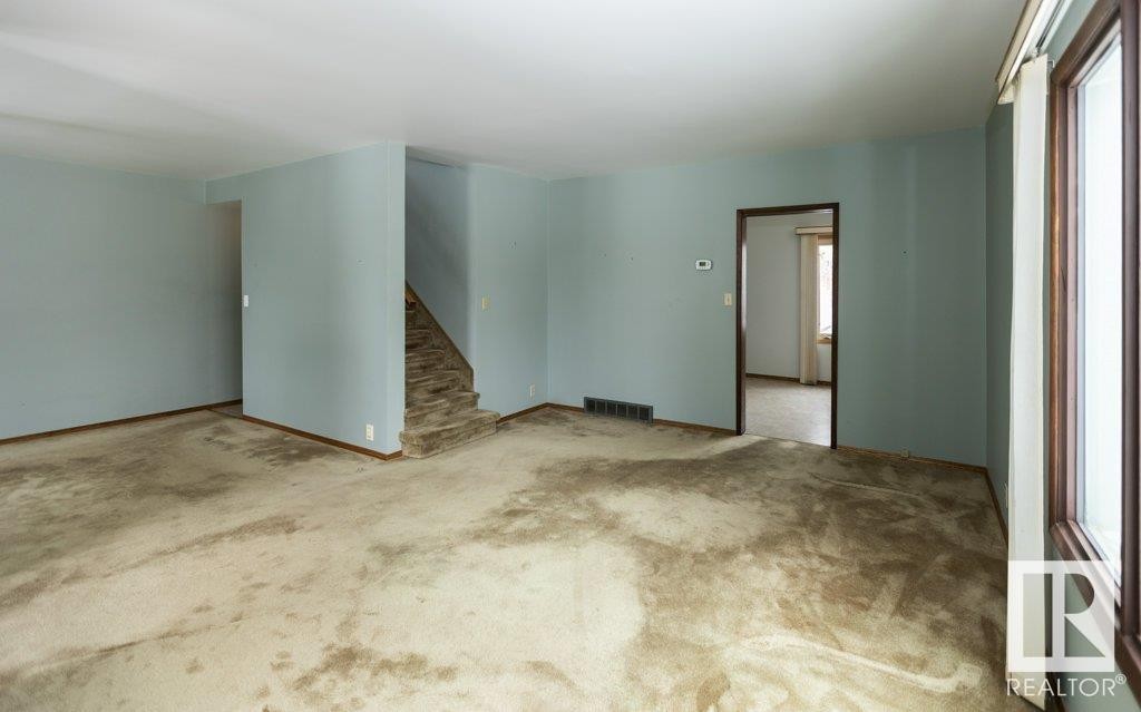 












9915 104 Street

,
Westlock,




AB
T7P 1T3


