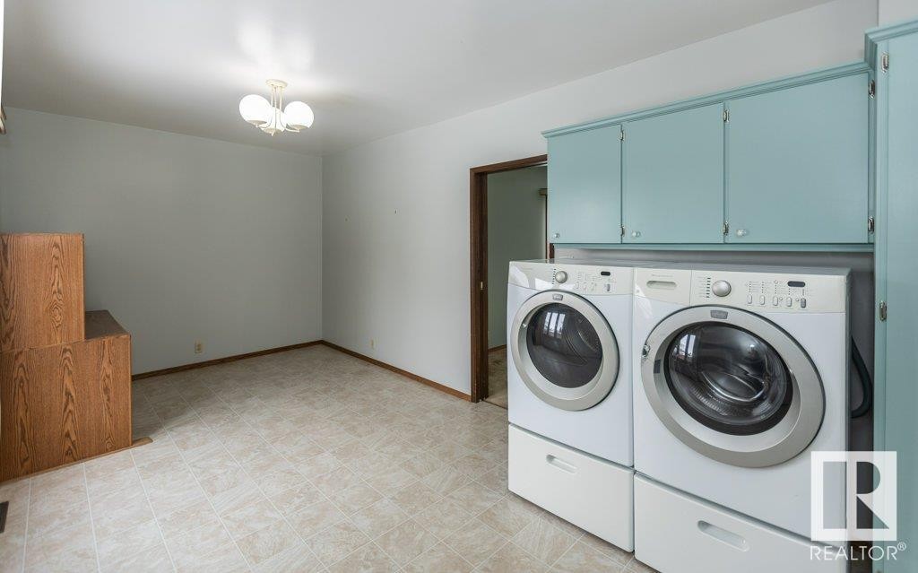 












9915 104 Street

,
Westlock,




AB
T7P 1T3

