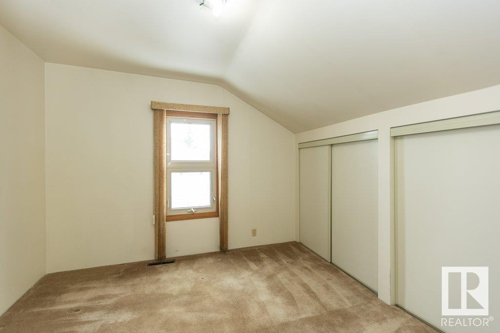 












9915 104 Street

,
Westlock,




AB
T7P 1T3

