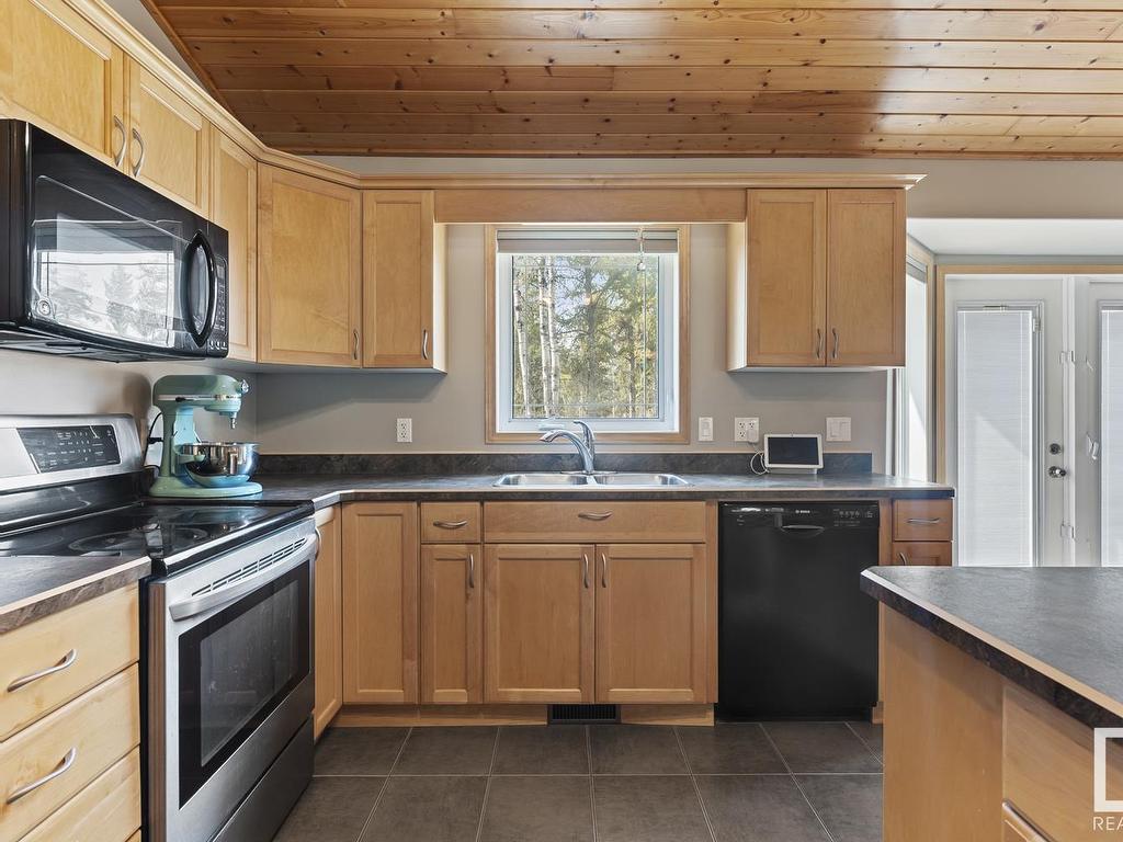 












15-63319 Rge Rd 435

,
Rural Bonnyville M.D.,




AB
T9M 1P3

