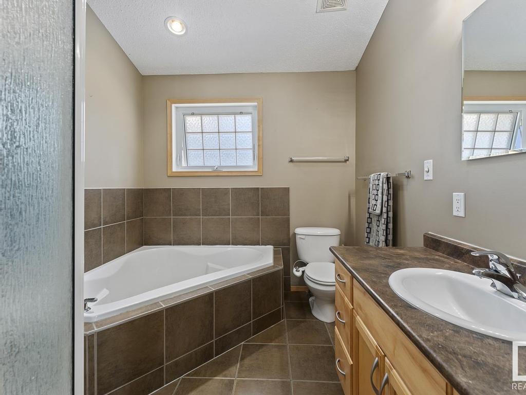 












15-63319 Rge Rd 435

,
Rural Bonnyville M.D.,




AB
T9M 1P3

