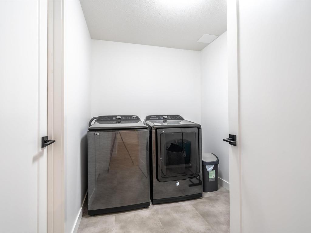 












403 Lakewood Way S

,
Cold Lake,




AB
T9M 0K7

