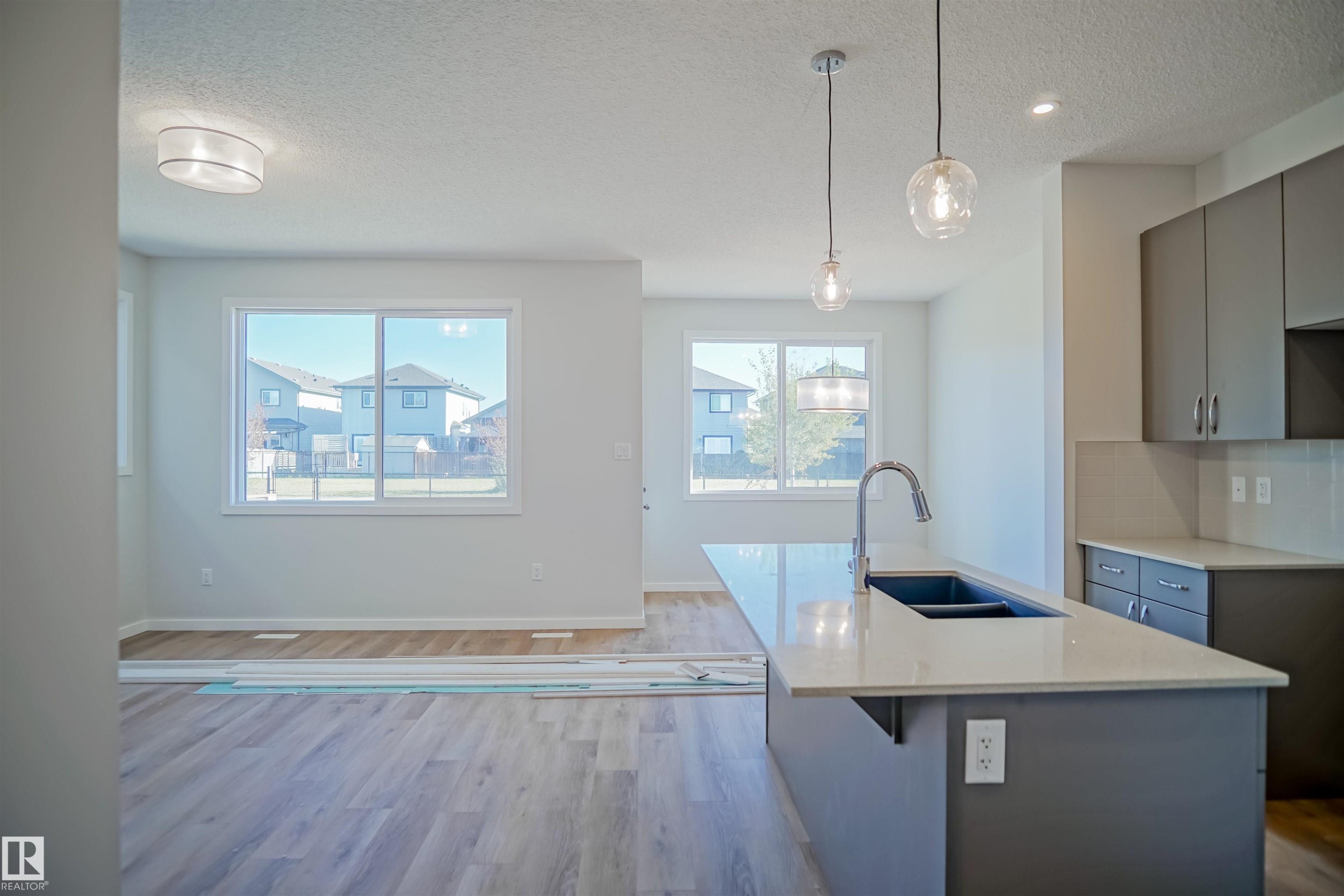 












99 Ficus Way

,
Fort Saskatchewan,




AB
T8L 0Z6

