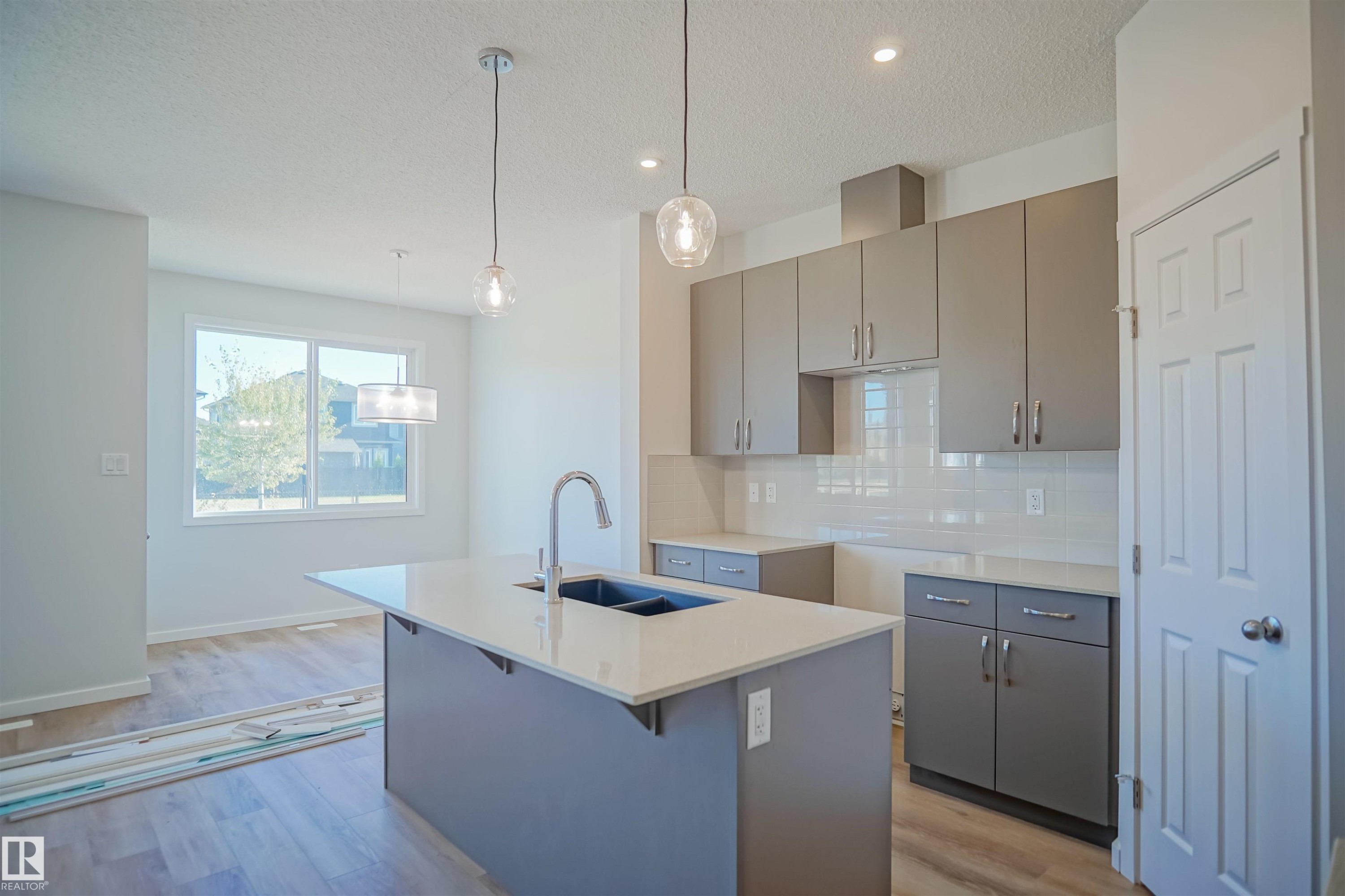 












99 Ficus Way

,
Fort Saskatchewan,




AB
T8L 0Z6

