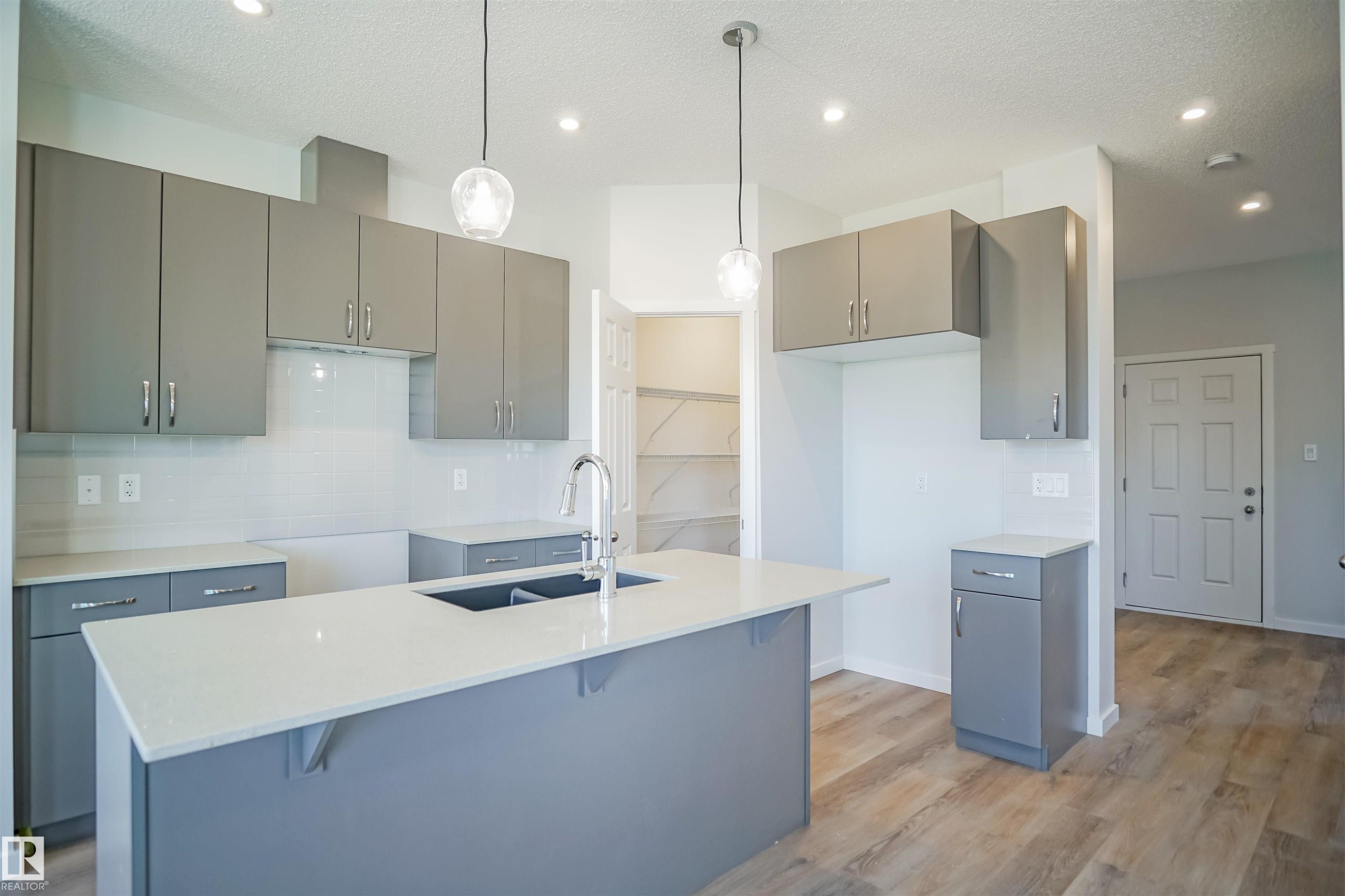 












99 Ficus Way

,
Fort Saskatchewan,




AB
T8L 0Z6

