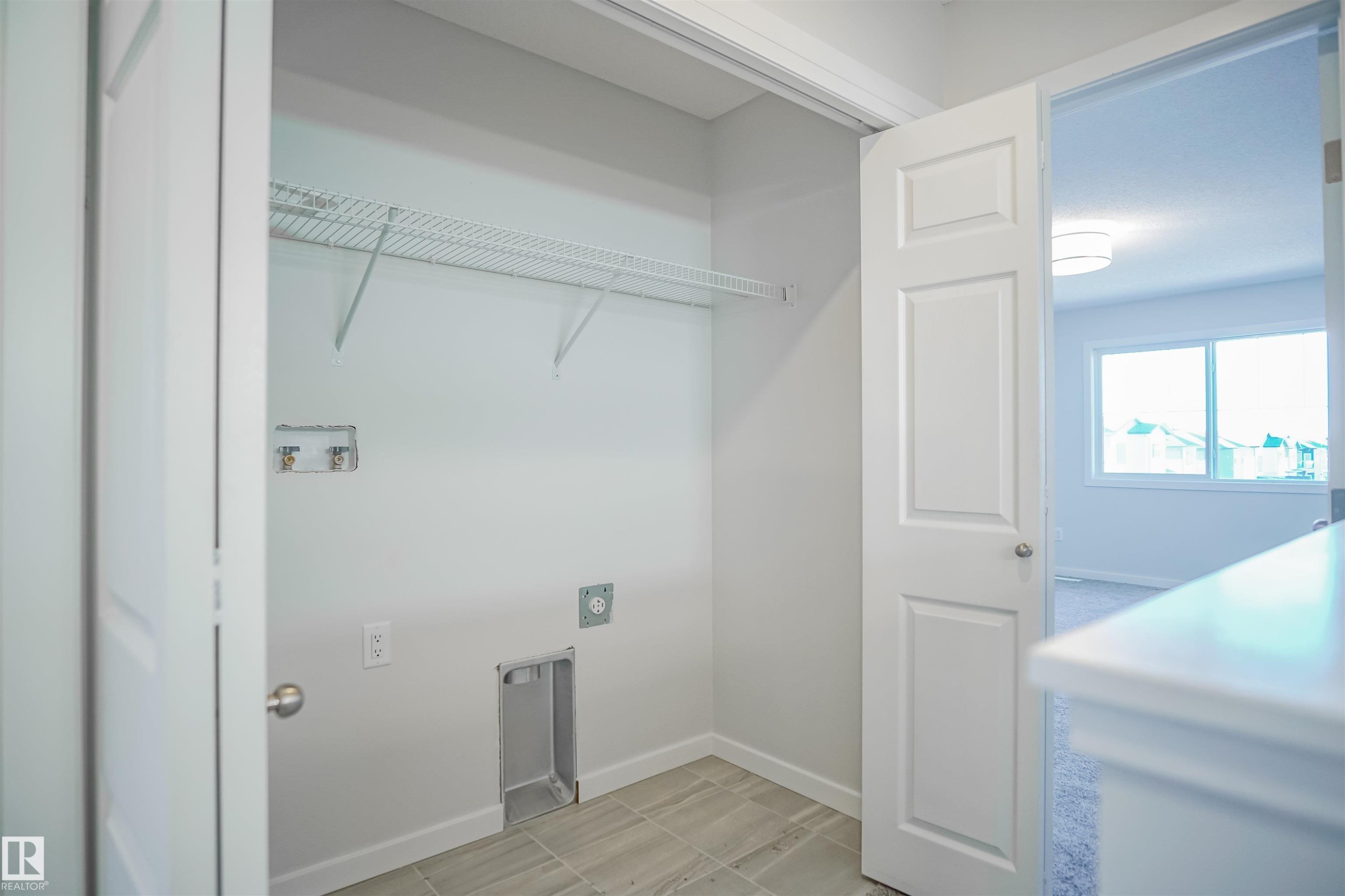 












99 Ficus Way

,
Fort Saskatchewan,




AB
T8L 0Z6


