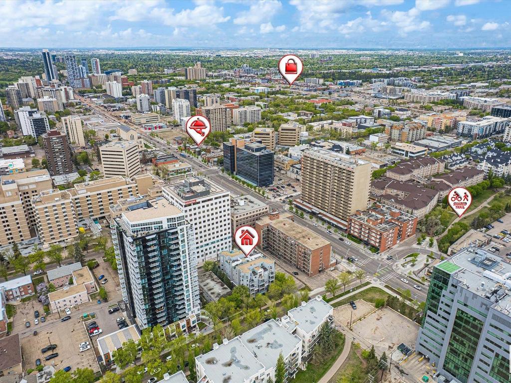 












303 10046 110 Street

,
Edmonton,




AB
T5K 2Y2

