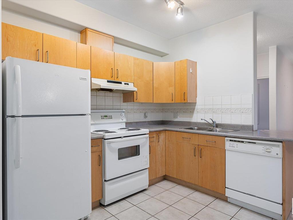 












303 10046 110 Street

,
Edmonton,




AB
T5K 2Y2


