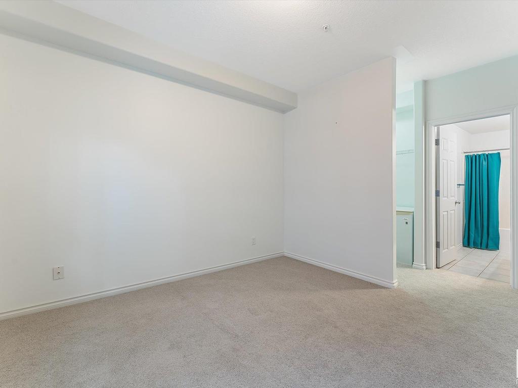 












303 10046 110 Street

,
Edmonton,




AB
T5K 2Y2

