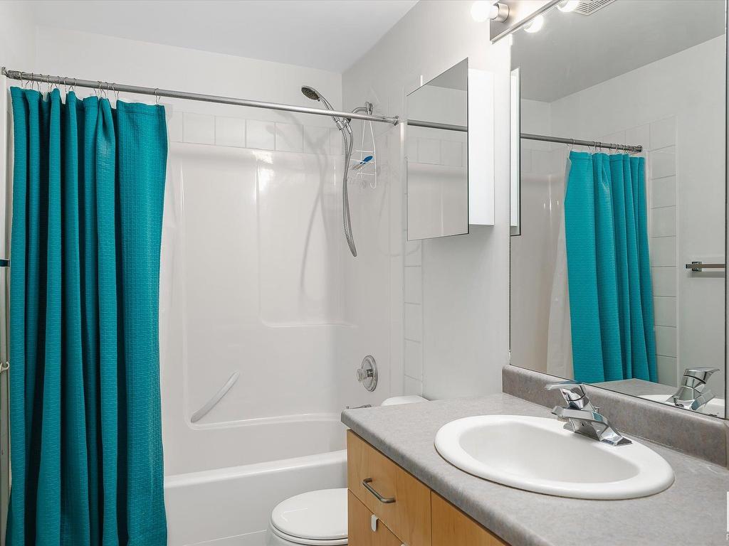 












303 10046 110 Street

,
Edmonton,




AB
T5K 2Y2

