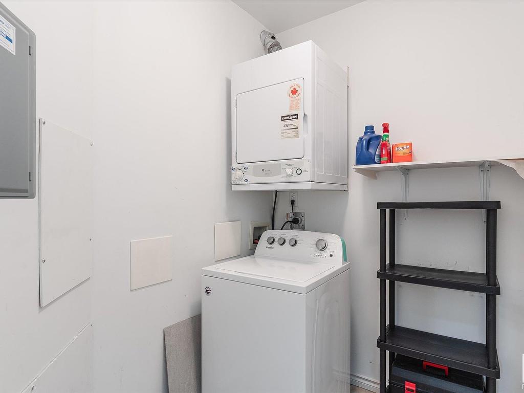 












303 10046 110 Street

,
Edmonton,




AB
T5K 2Y2

