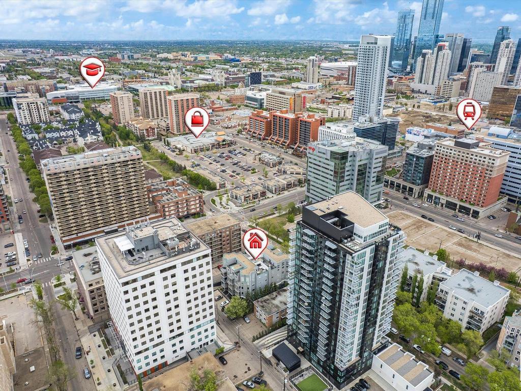 












303 10046 110 Street

,
Edmonton,




AB
T5K 2Y2

