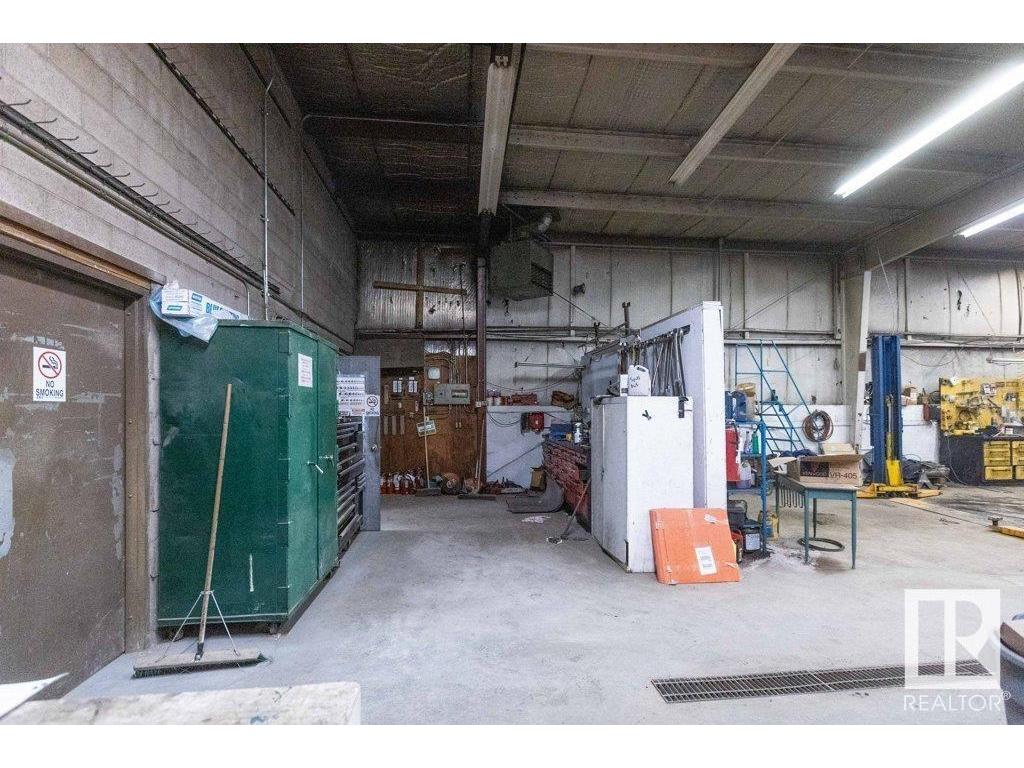 












9304 100 Street

,
Westlock,




AB
T7P 2L5

