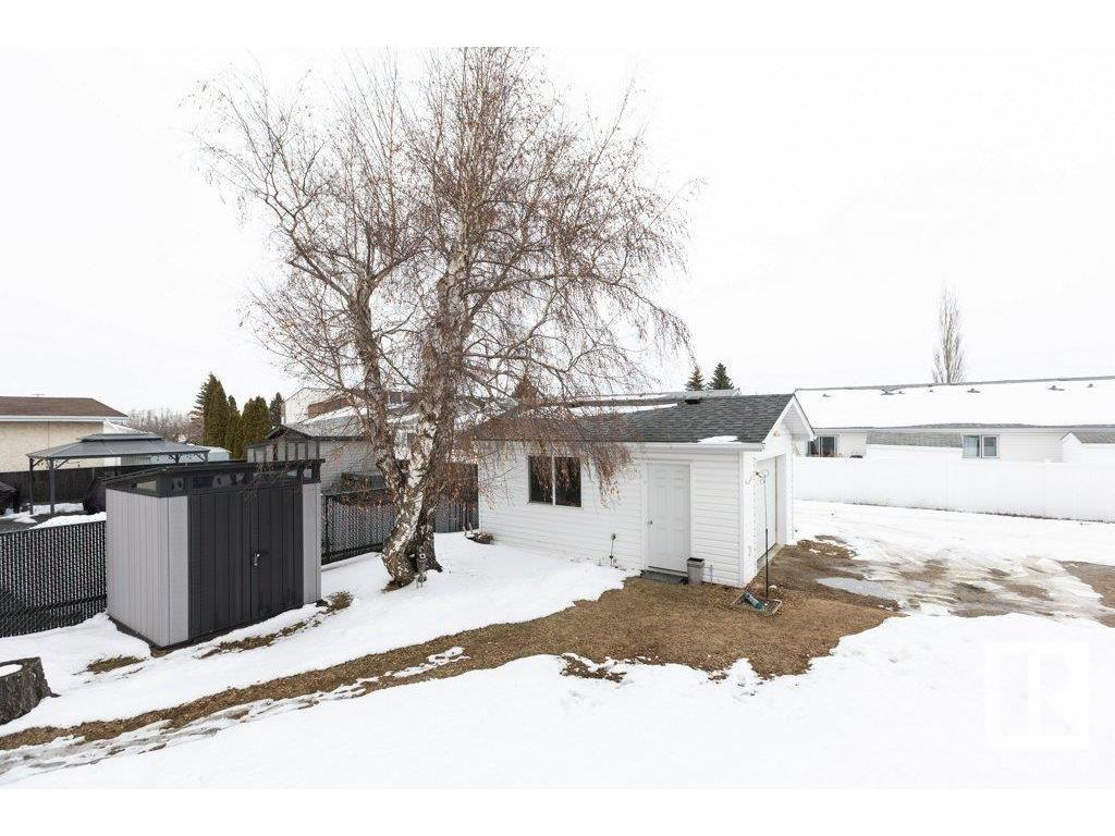












10516 110 Street

,
Westlock,




AB
T7P 1A2

