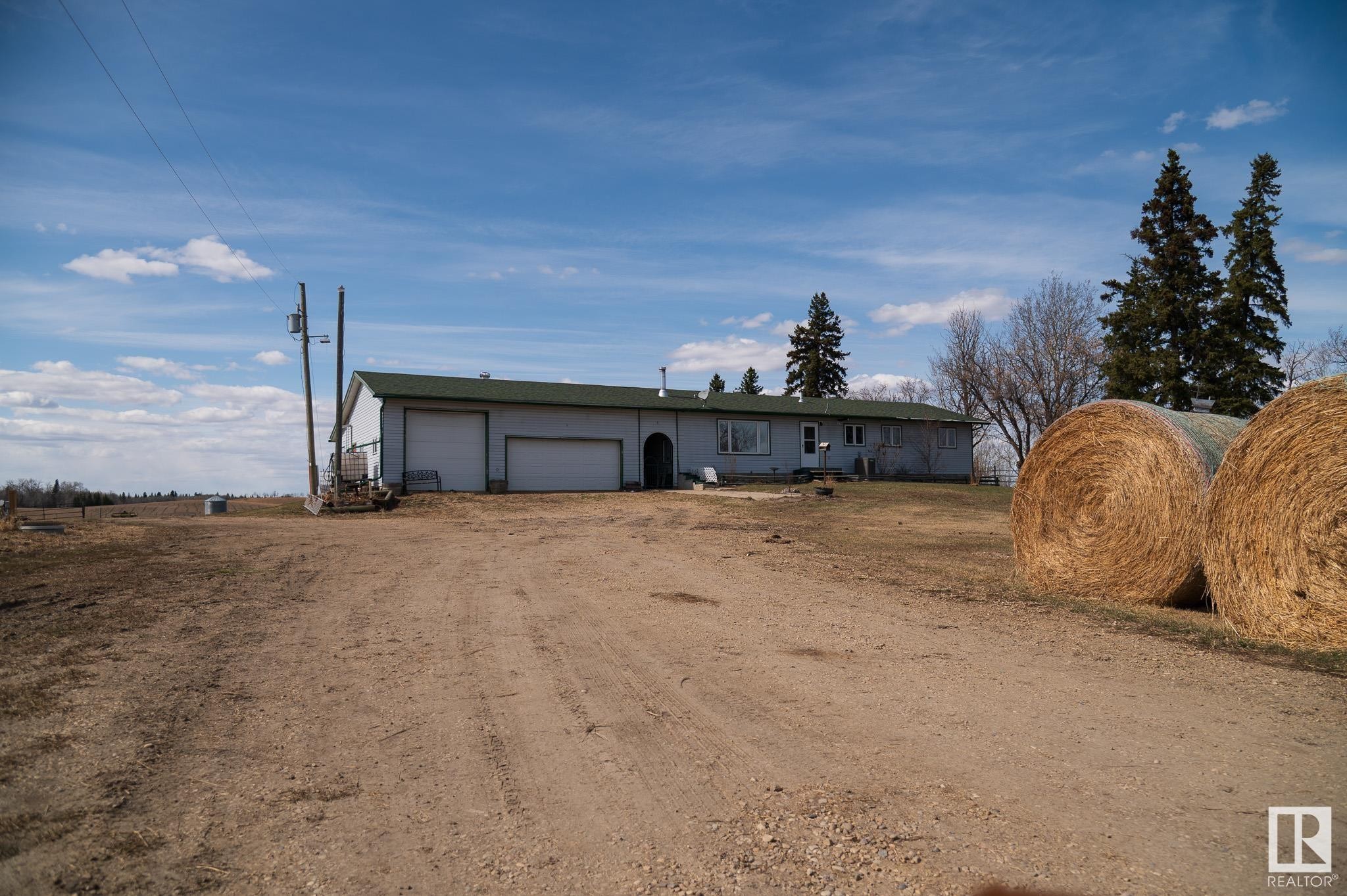 












56506 RGE ROAD 34

,
Rural Lac Ste. Anne County,




AB
T0E 1A0

