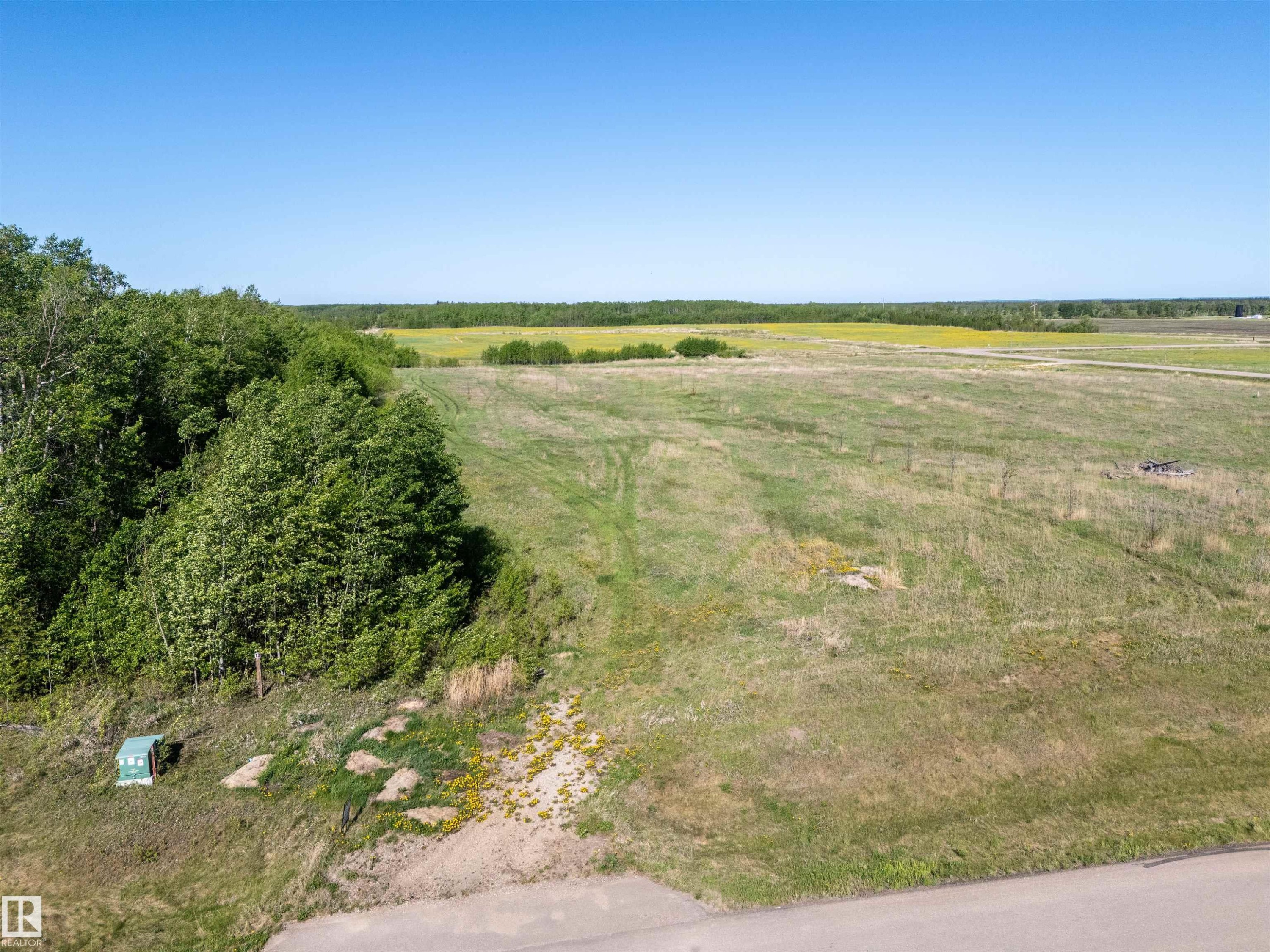 












121 42324 TWP RD 632

,
Rural Bonnyville M.D.,







AB
T9M 1P3

