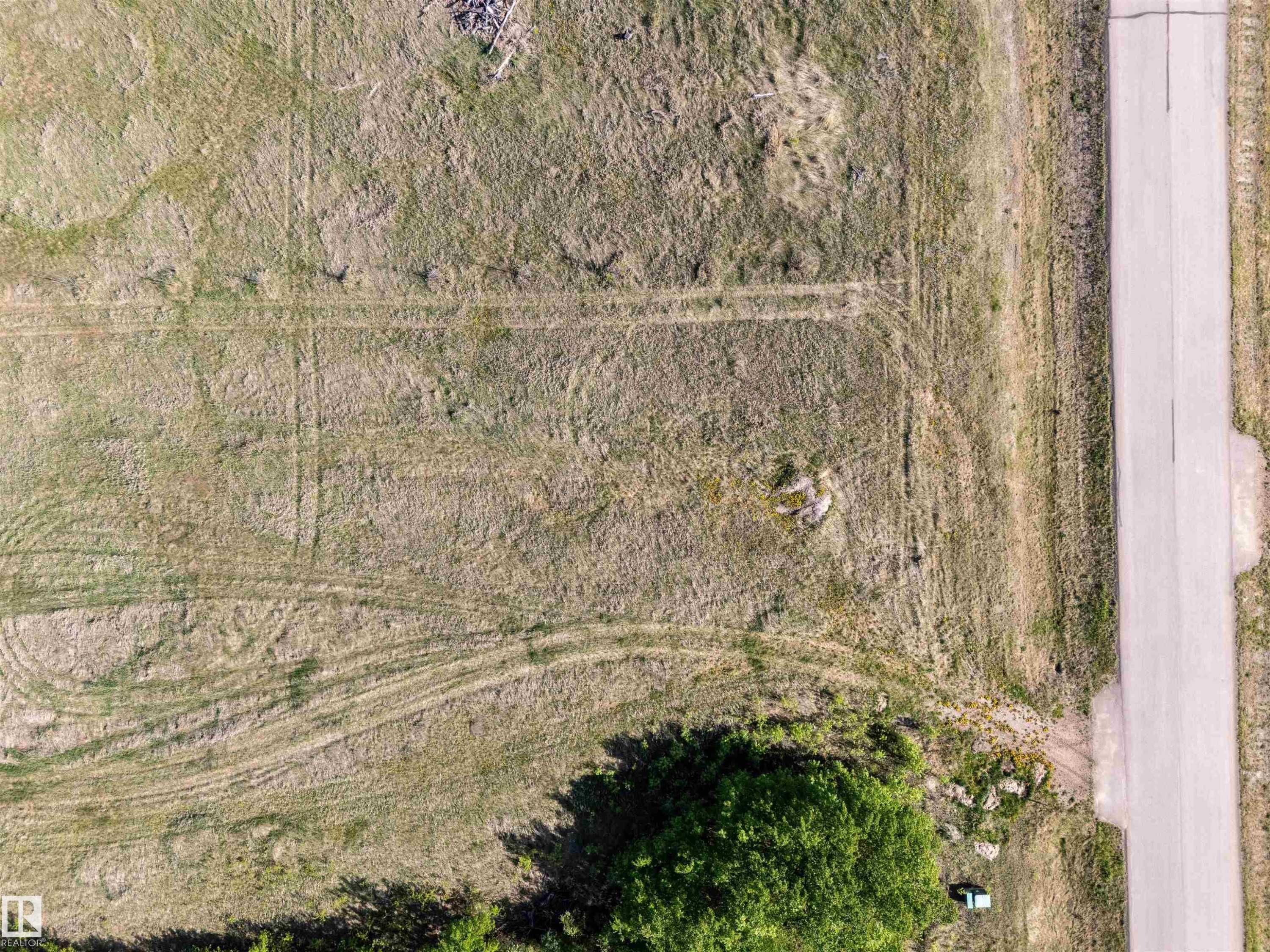












121 42324 TWP RD 632

,
Rural Bonnyville M.D.,







AB
T9M 1P3

