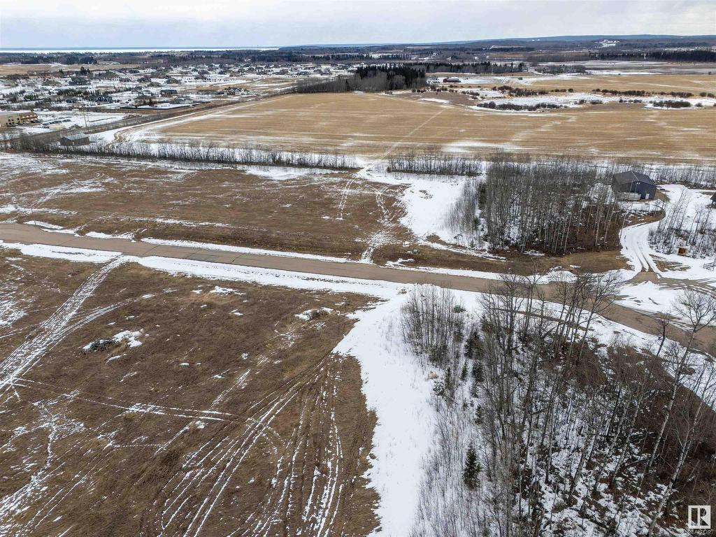 












121 42324 TWP RD 632

,
Rural Bonnyville M.D.,







AB
T9M 1P3

