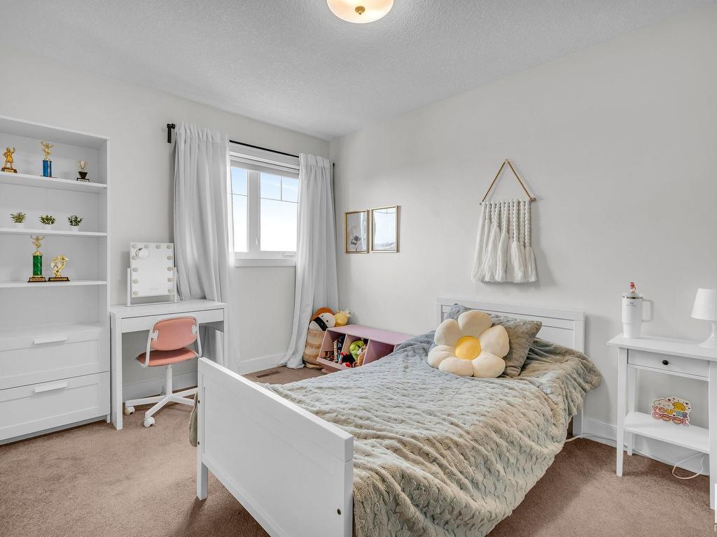 












62 RUE BLANCHARD

,
Beaumont,




AB
T4X 0E7


