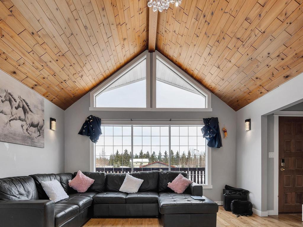 












1 52449 RGE ROAD 222

,
Rural Strathcona County,




AB
T8E 2G6

