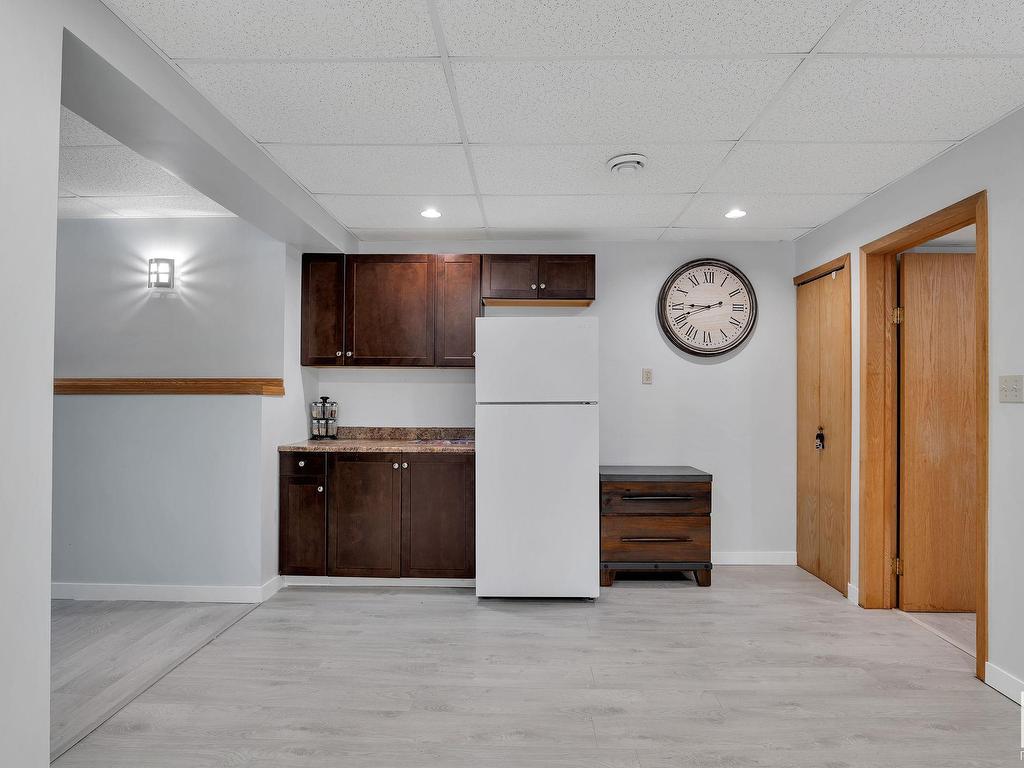 












1 52449 RGE ROAD 222

,
Rural Strathcona County,




AB
T8E 2G6

