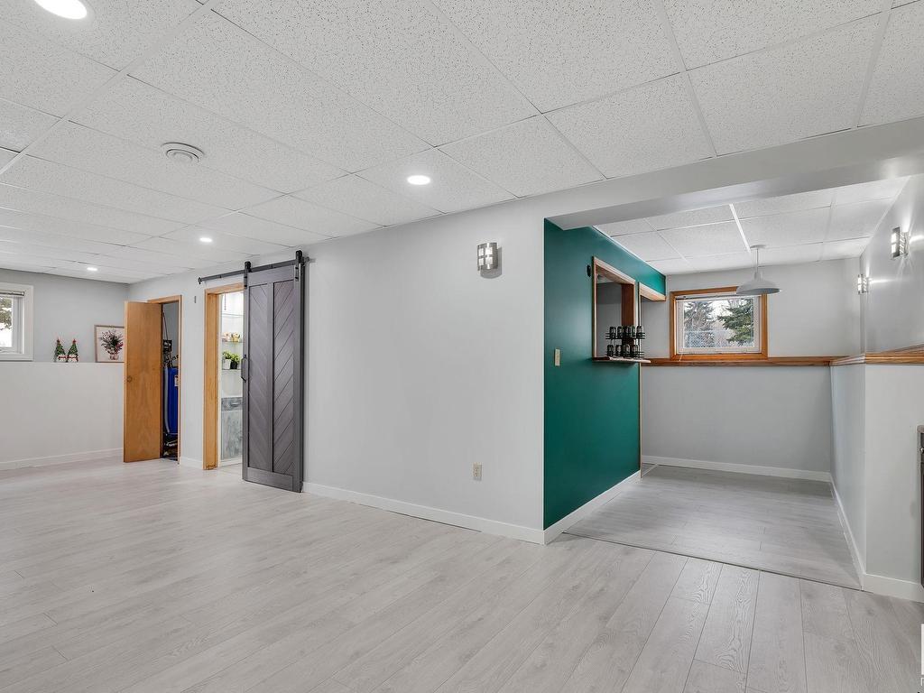 












1 52449 RGE ROAD 222

,
Rural Strathcona County,




AB
T8E 2G6

