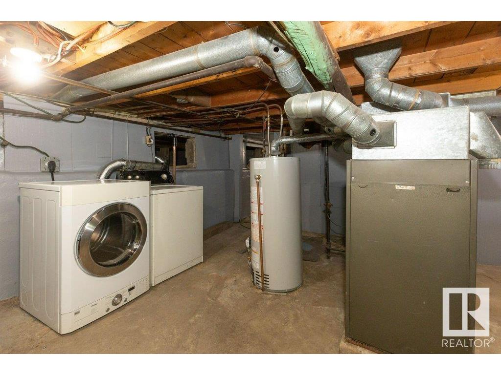 












9836 100 Street

,
Westlock,




AB
T7P 2R2

