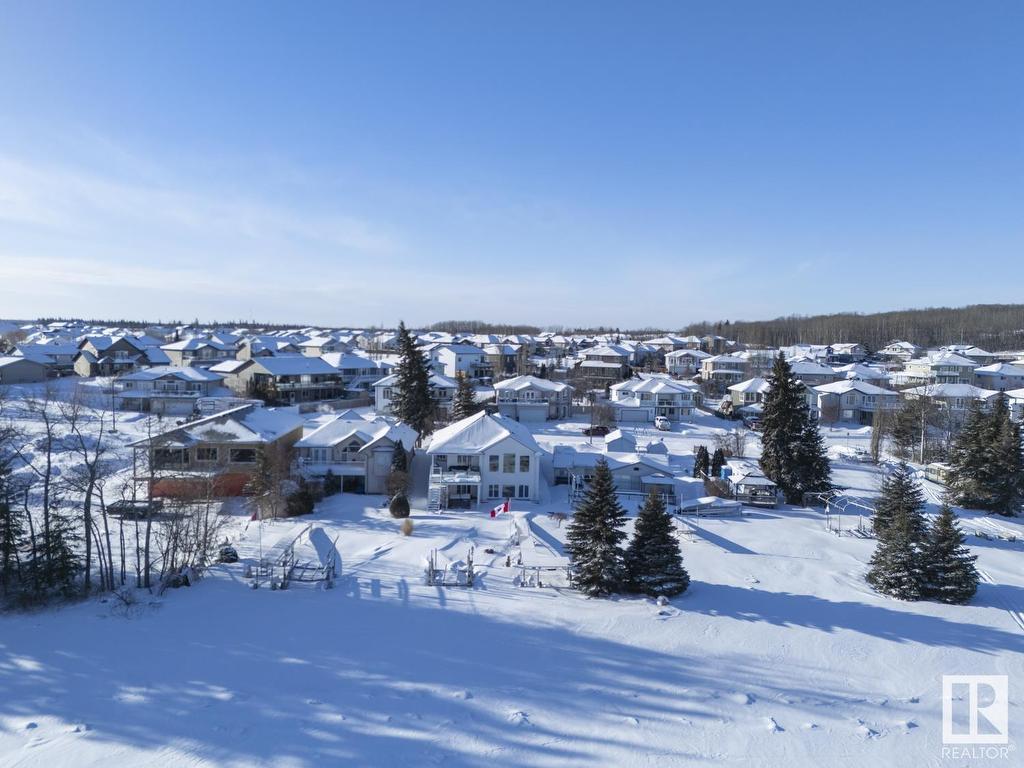 












718 Beach Avenue

,
Cold Lake,




AB
T9M 1G5

