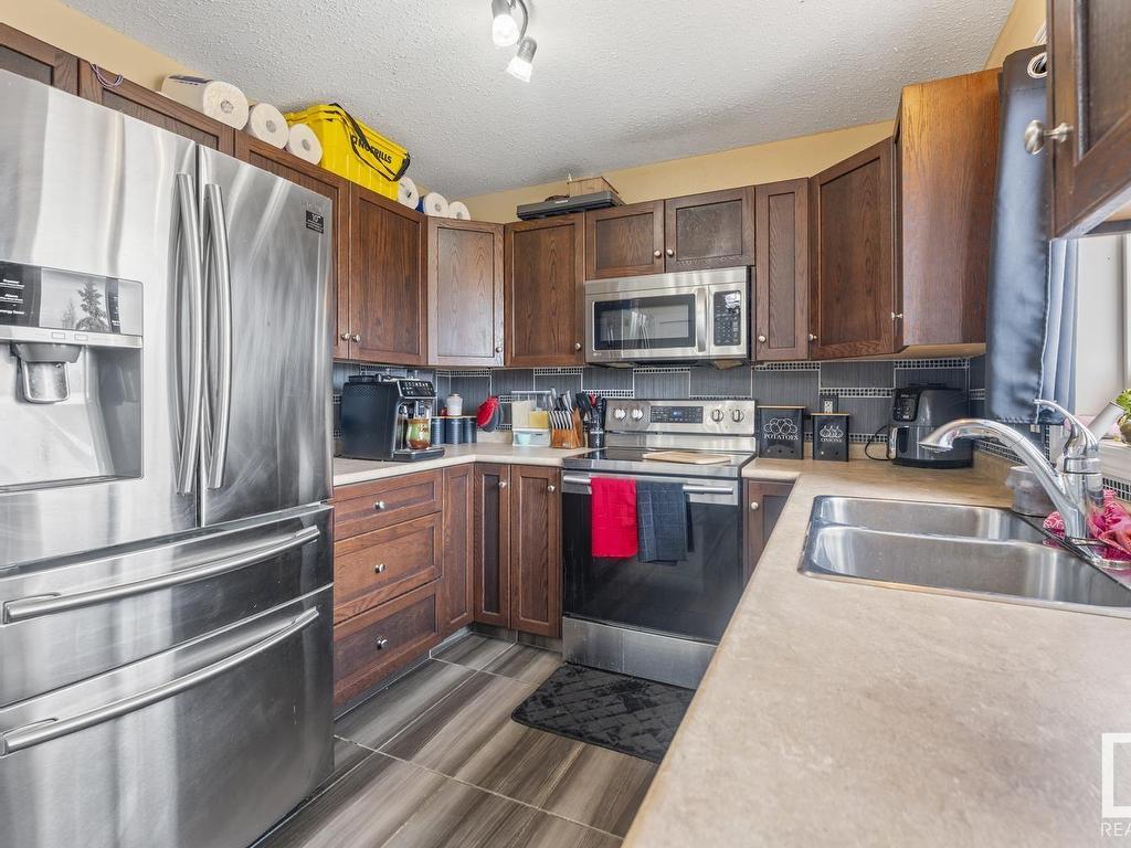 












4708 64 Avenue

,
Cold Lake,




AB
T9M 0A9

