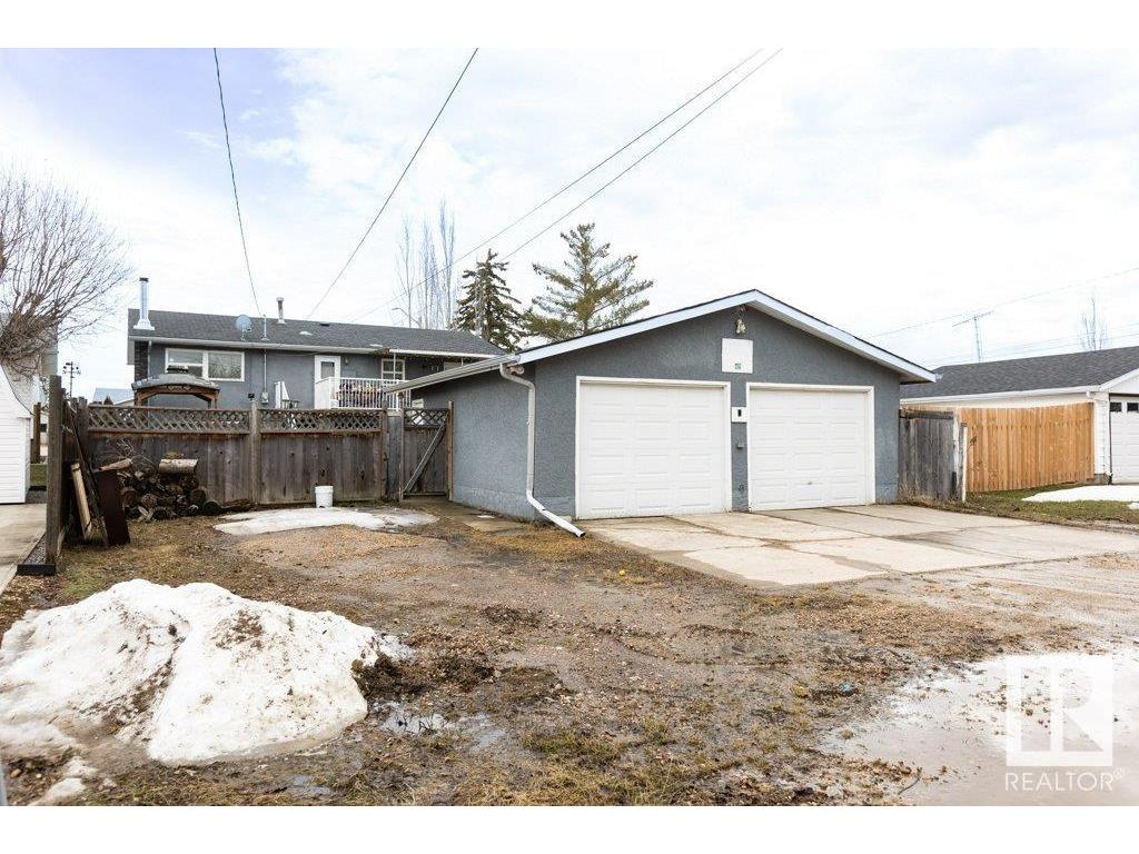 












10624 104 Street

,
Westlock,




AB
T7P 2P6

