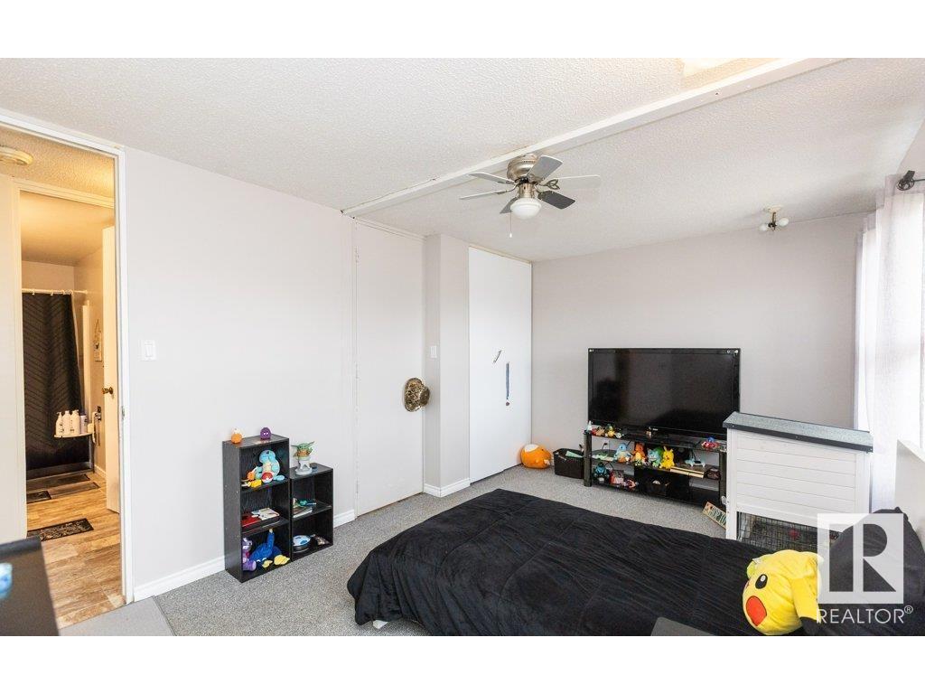 












10624 104 Street

,
Westlock,




AB
T7P 2P6

