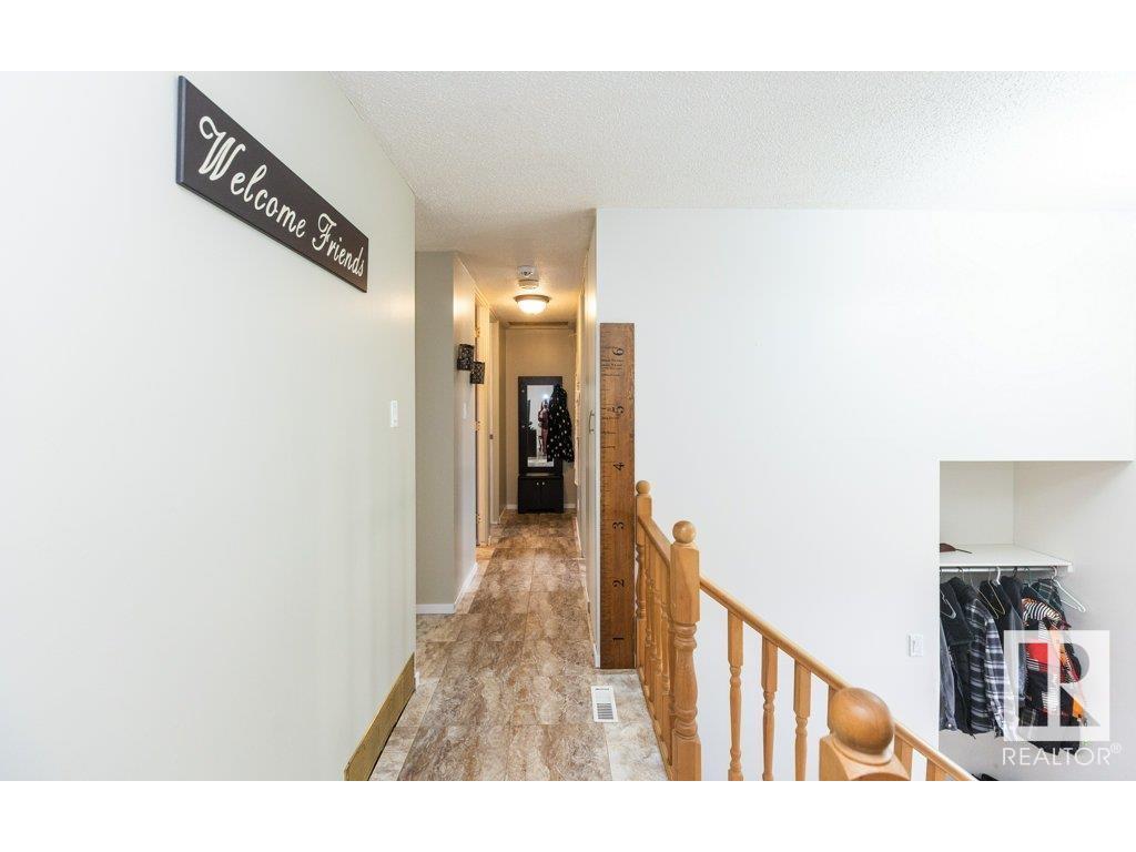 












10624 104 Street

,
Westlock,




AB
T7P 2P6

