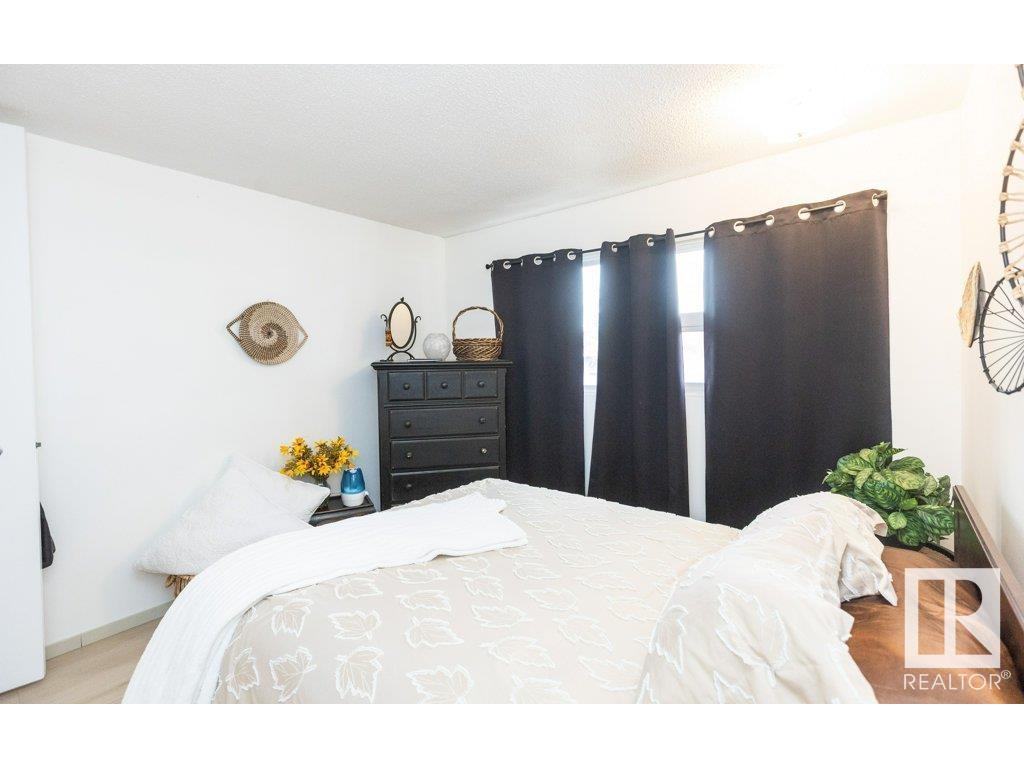 












10624 104 Street

,
Westlock,




AB
T7P 2P6

