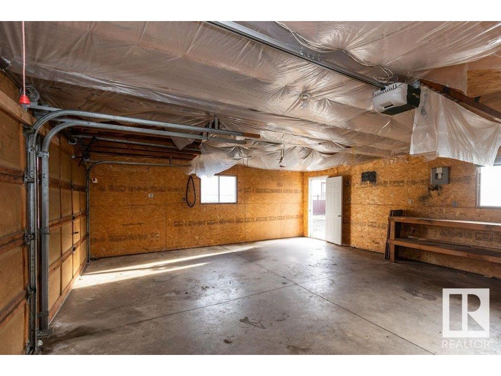 












10235 109 Avenue

,
Westlock,




AB
T7P 1H1

