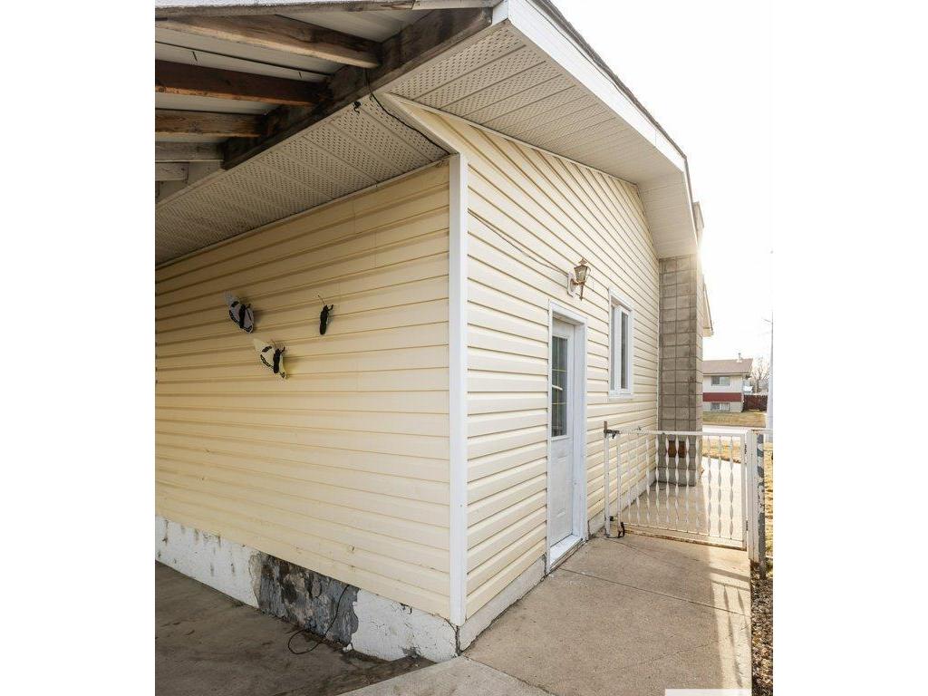 












10235 109 Avenue

,
Westlock,




AB
T7P 1H1

