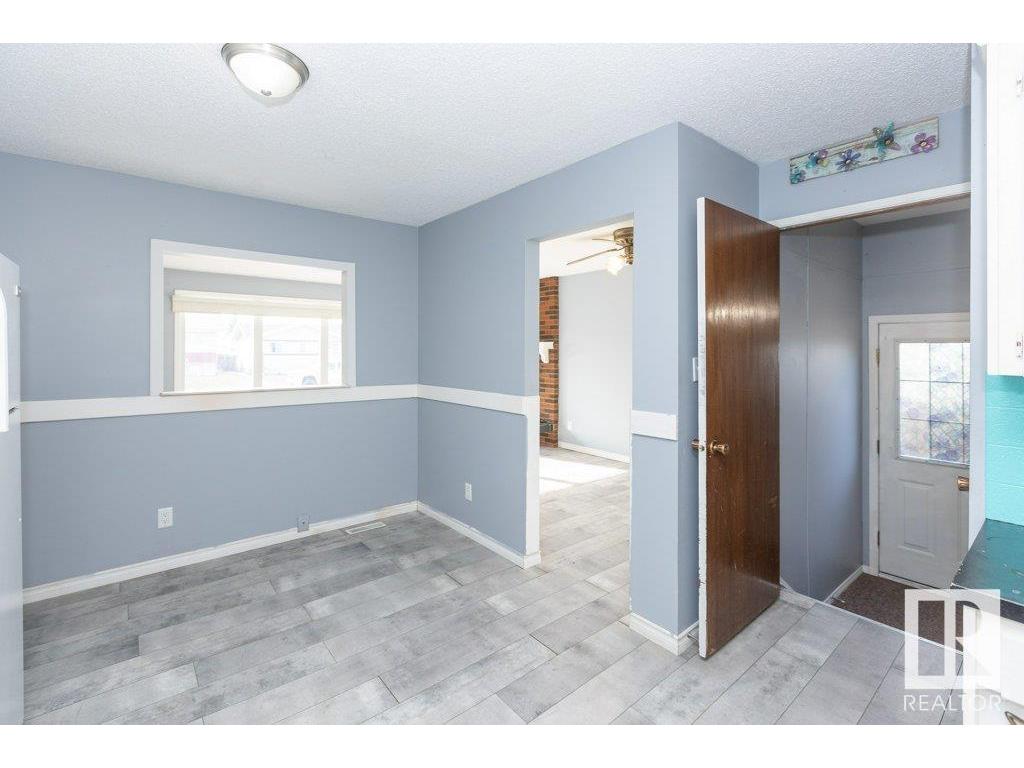 












10235 109 Avenue

,
Westlock,




AB
T7P 1H1


