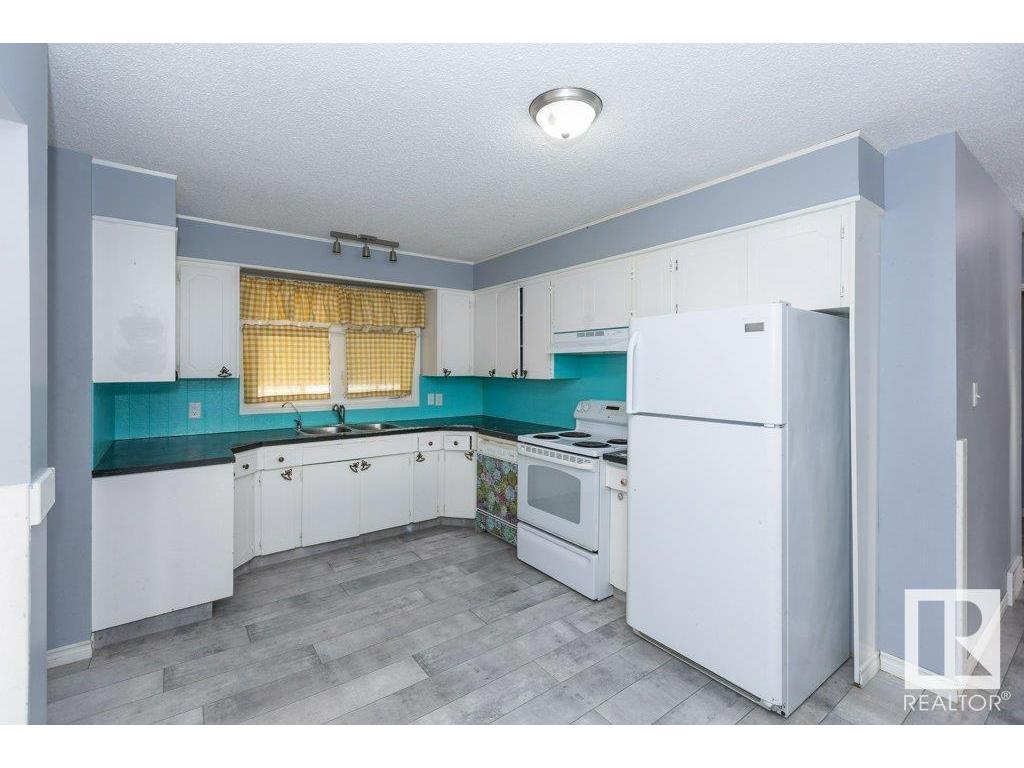 












10235 109 Avenue

,
Westlock,




AB
T7P 1H1

