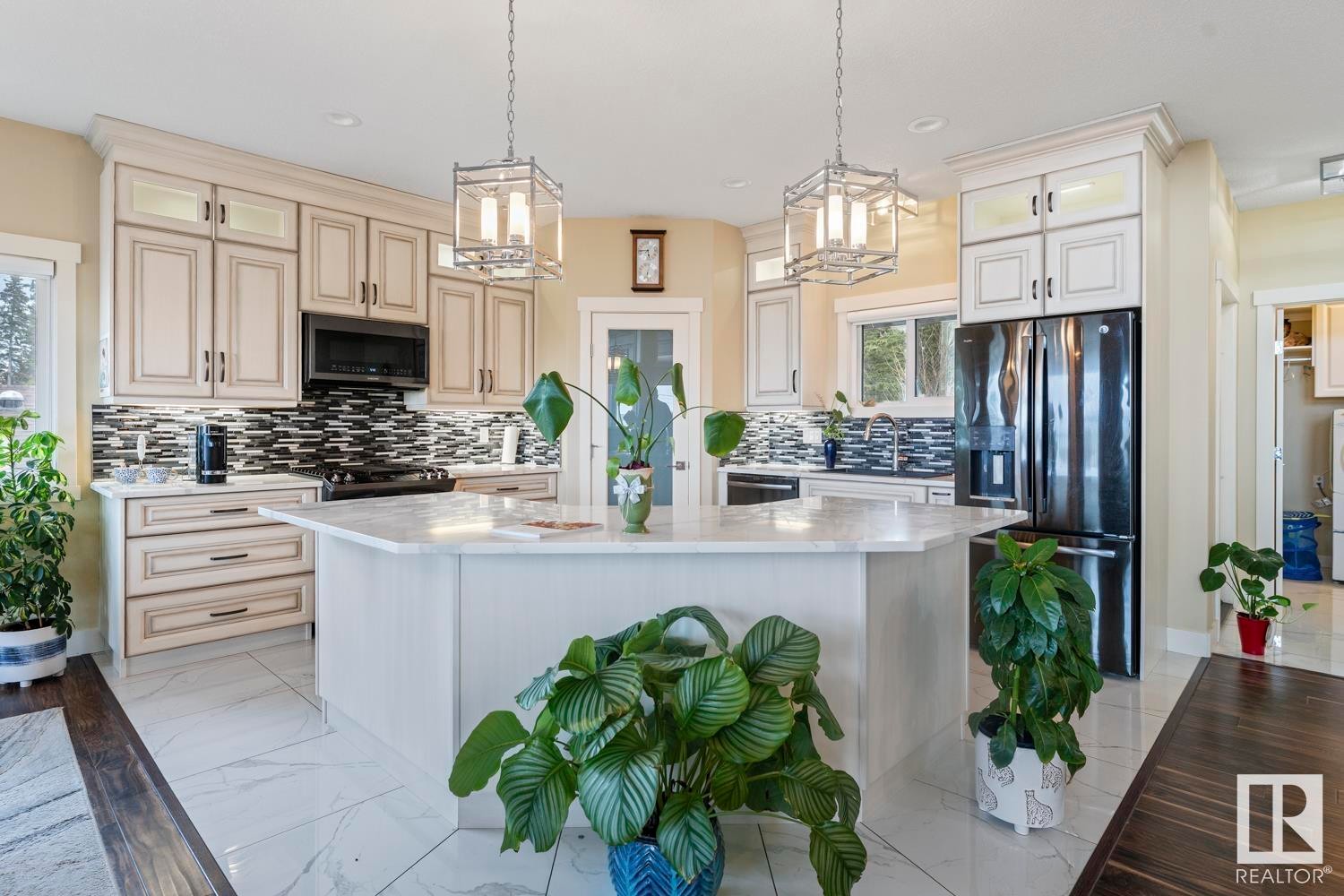 












207 BIRCH Avenue

,
Cold Lake,




AB
T9M 1E5

