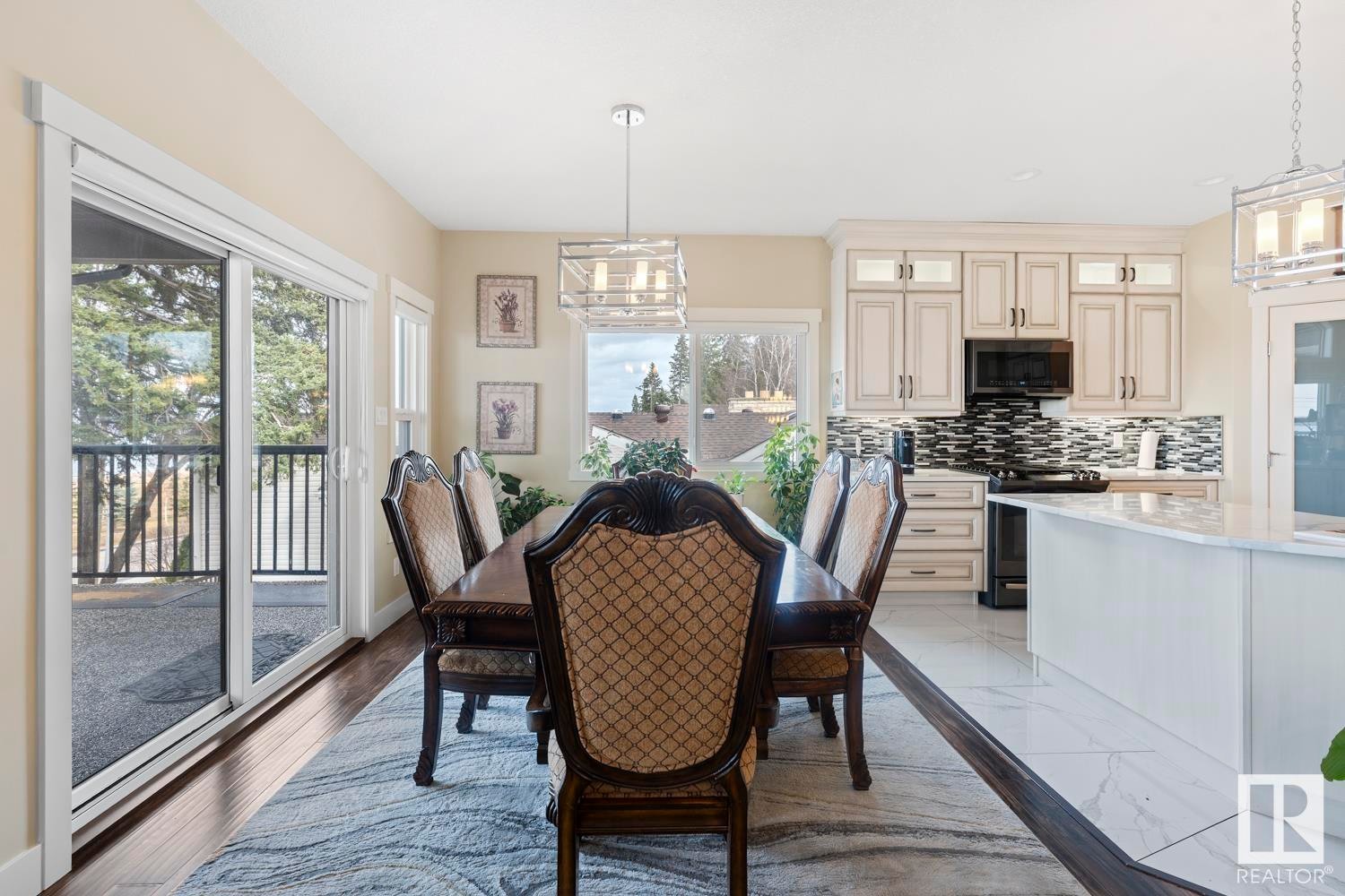 












207 BIRCH Avenue

,
Cold Lake,




AB
T9M 1E5

