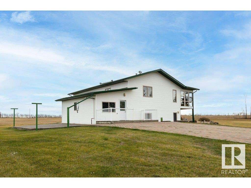 












240048 Twp Rd 630

,
Rural Athabasca County,




AB
T0G 1Z0

