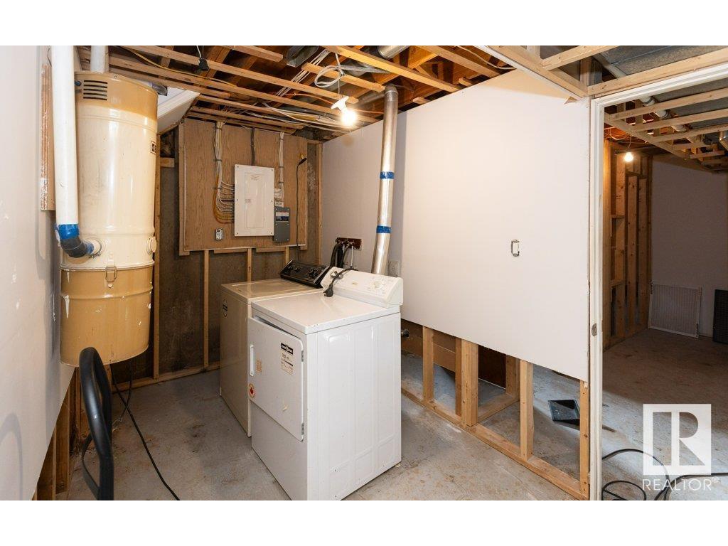 












10615 103A Street

,
Westlock,




AB
T7P 1K2

