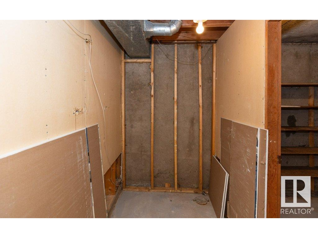 












10615 103A Street

,
Westlock,




AB
T7P 1K2


