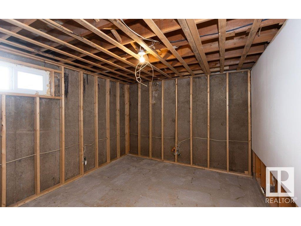 












10615 103A Street

,
Westlock,




AB
T7P 1K2

