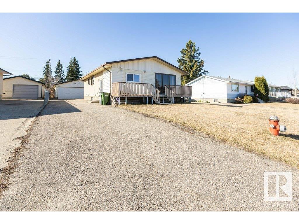 












10615 103A Street

,
Westlock,




AB
T7P 1K2

