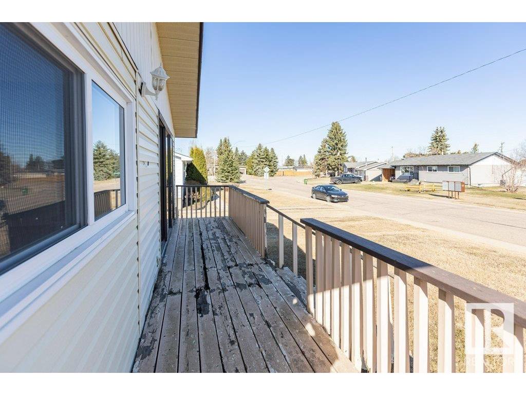 












10615 103A Street

,
Westlock,




AB
T7P 1K2

